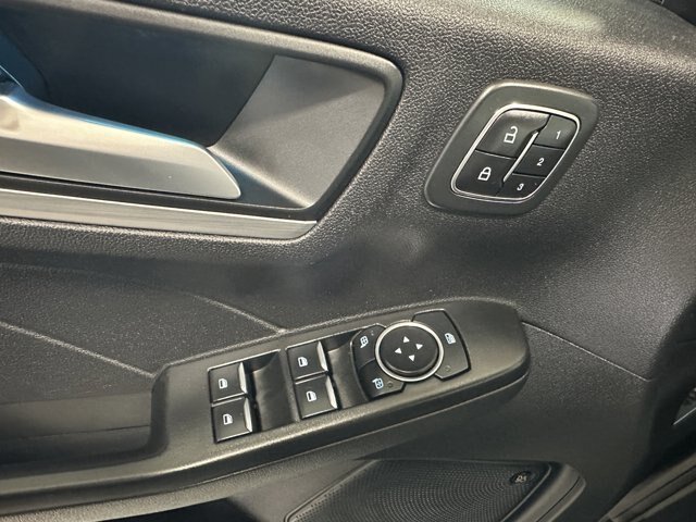 Certified 2023 Ford Escape Platinum w/ Premium Technology Package AWD/4WD image 10