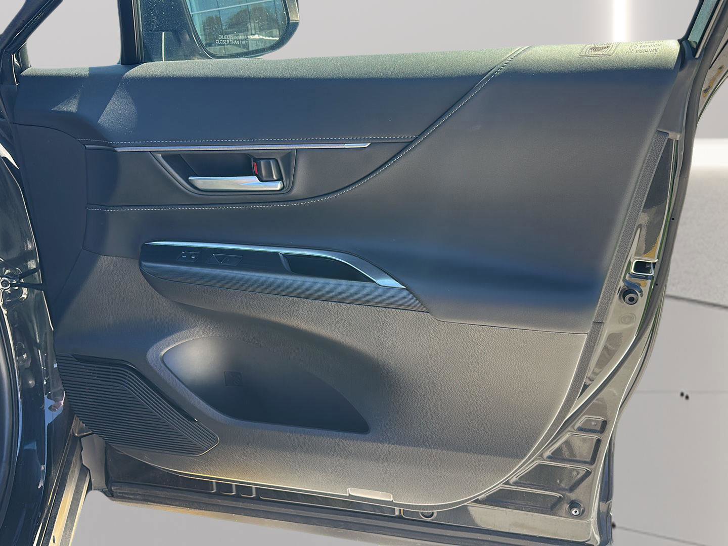 Used 2021 Toyota Venza Limited w/ Advanced Technology Package image 24