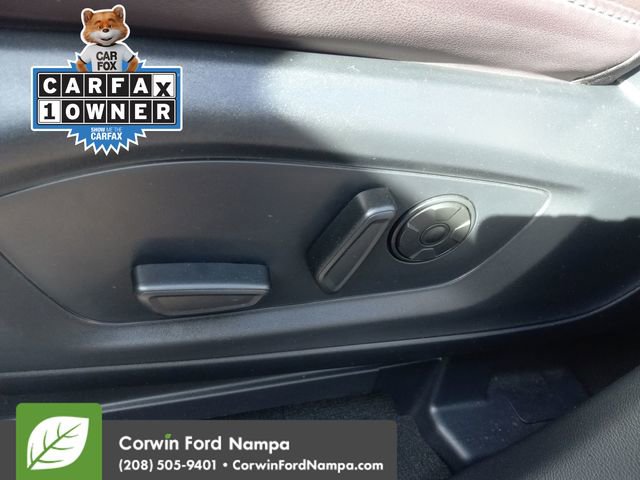 Certified 2025 Ford Explorer Platinum w/ LUX Leather Package image 12