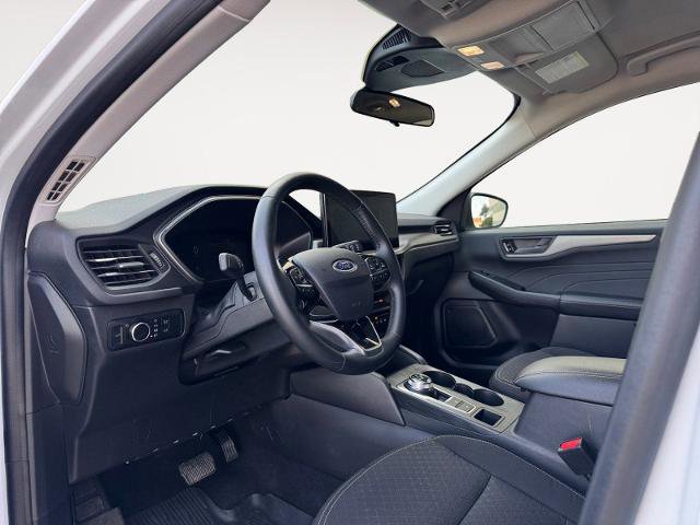 Certified 2024 Ford Escape Active w/ Tech Pack #1 image 9