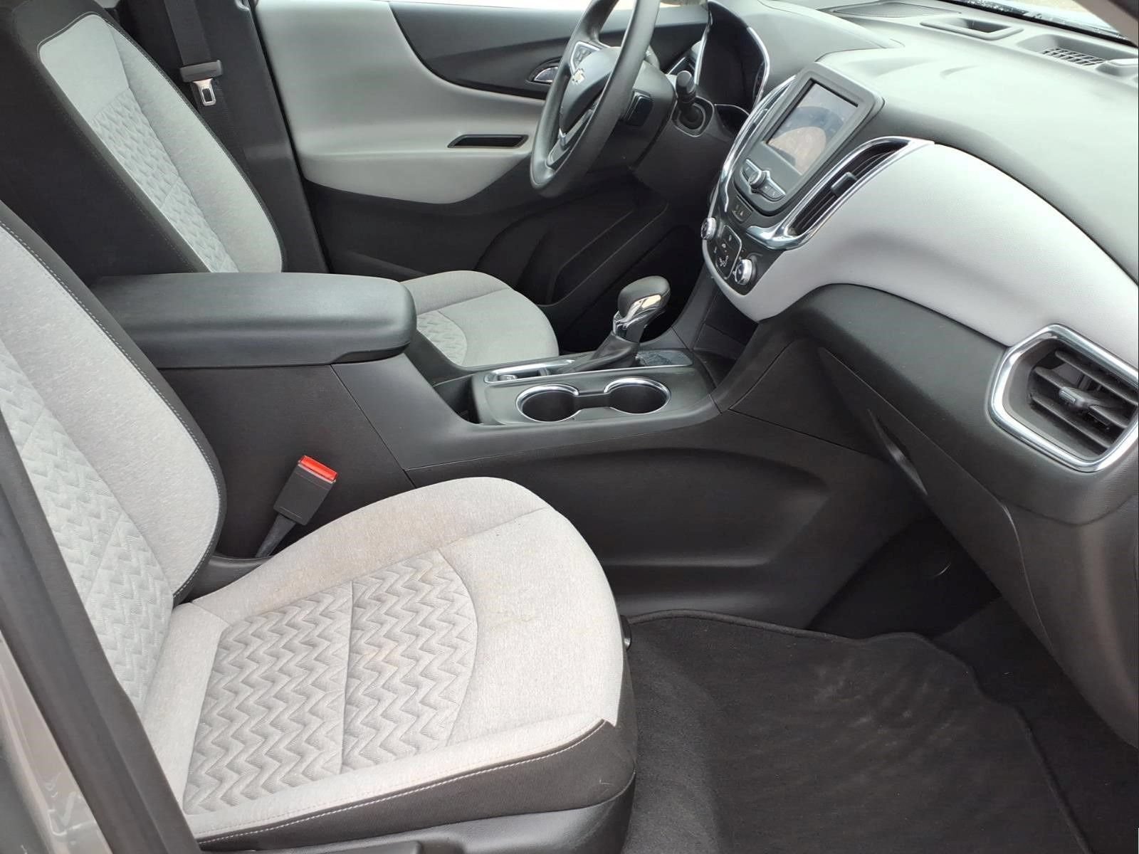 Used 2023 Chevrolet Equinox LT FWD image 17