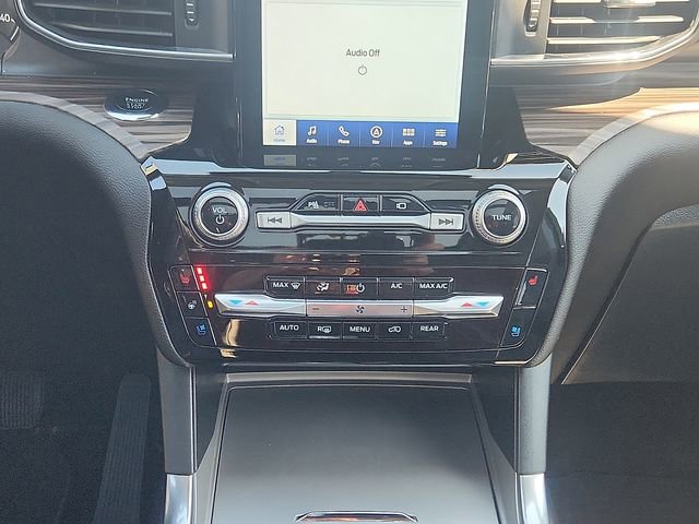 Certified 2023 Ford Explorer Limited w/ Limited Technology Package AWD/4WD image 17