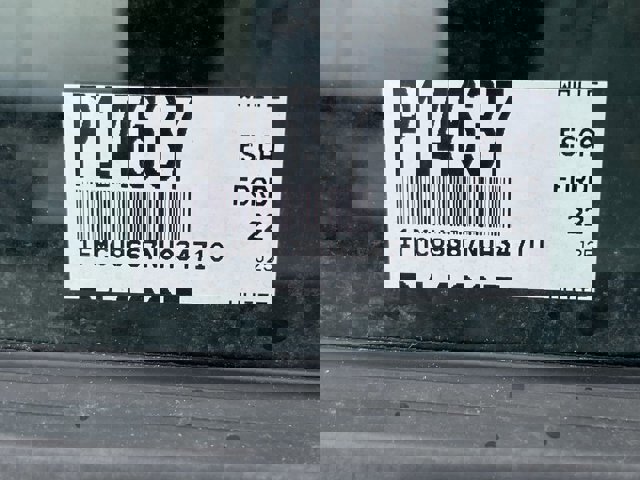 Certified 2022 Ford Escape SE w/ SE Sport Appearance Package image 16