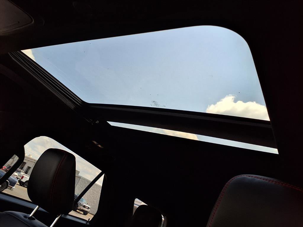 Certified 2023 Ford Explorer ST-Line w/ Class IV Trailer Tow Package image 7