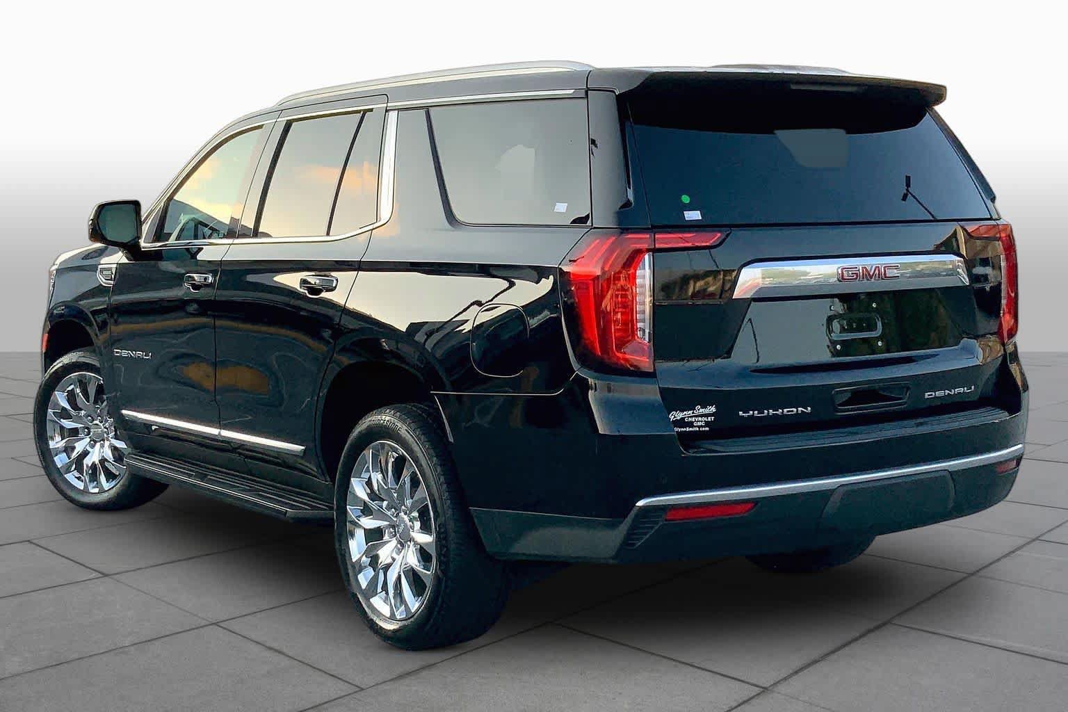 Used 2024 GMC Yukon Denali w/ Max Trailering Package AWD/4WD image 11