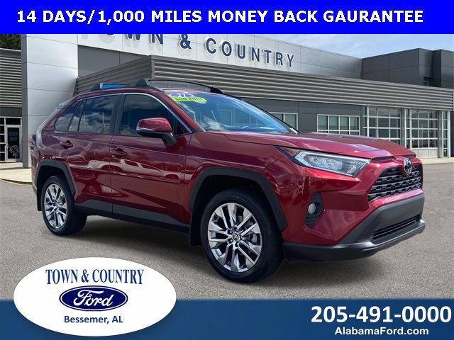 Used 2021 Toyota RAV4 XLE Premium image 1