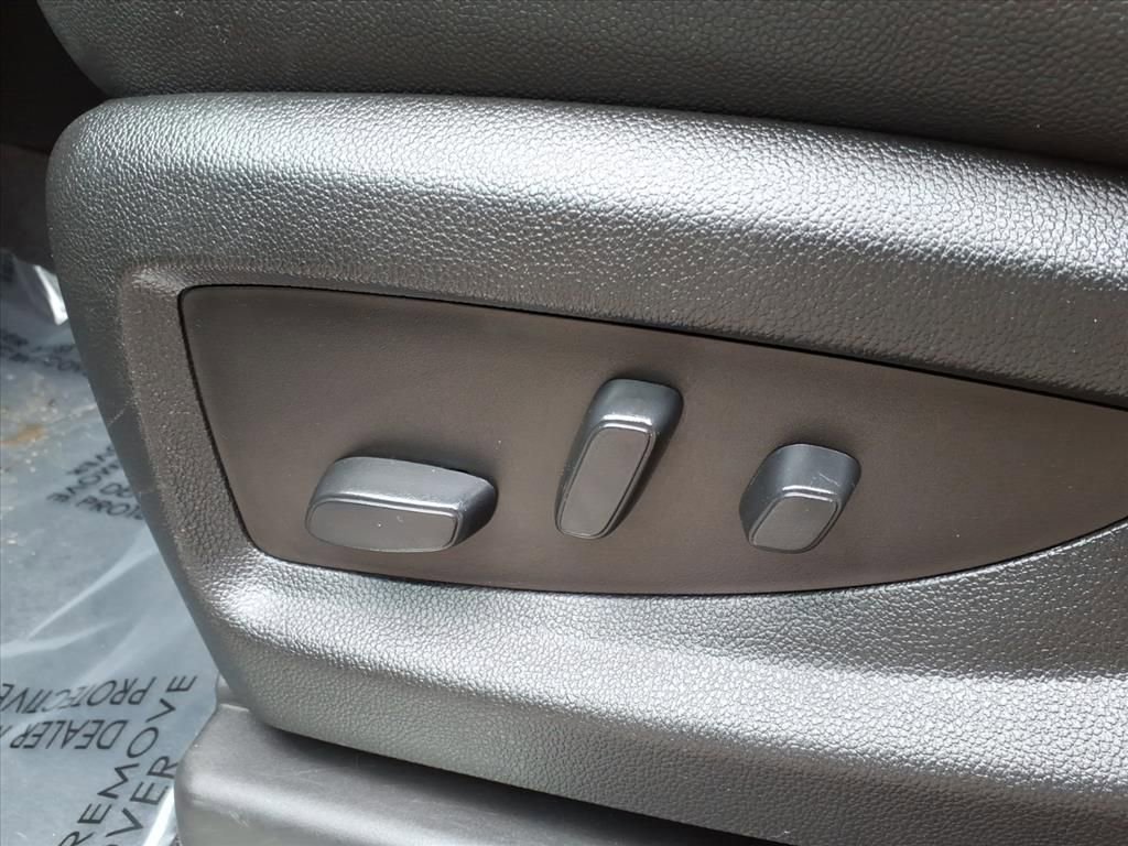 Used 2020 Chevrolet Tahoe LT image 22