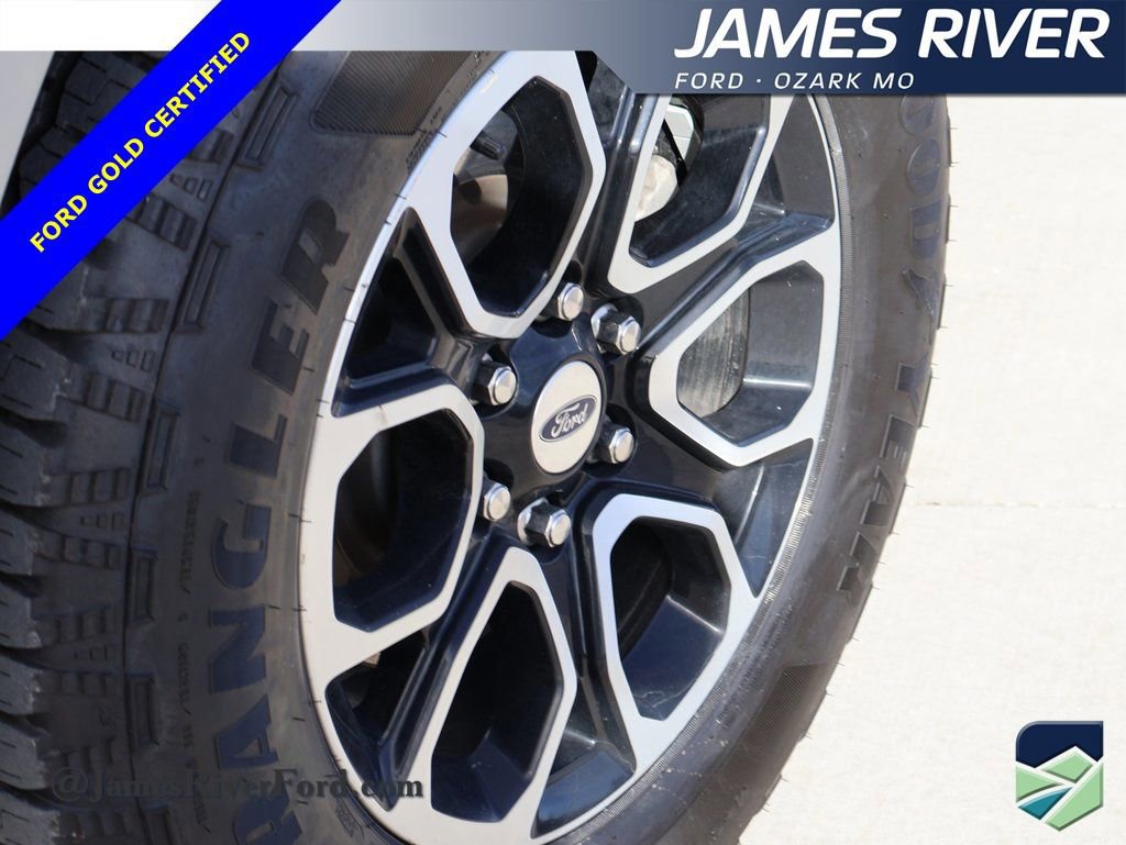 Certified 2022 Ford Expedition Max XLT image 38