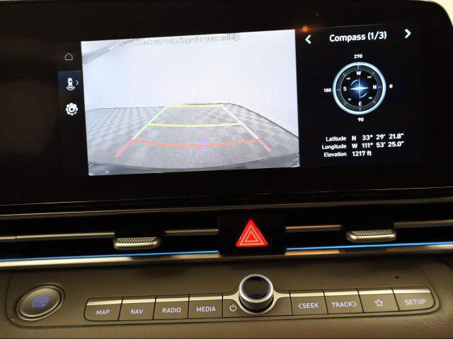 Used 2024 Hyundai Elantra SEL image 27