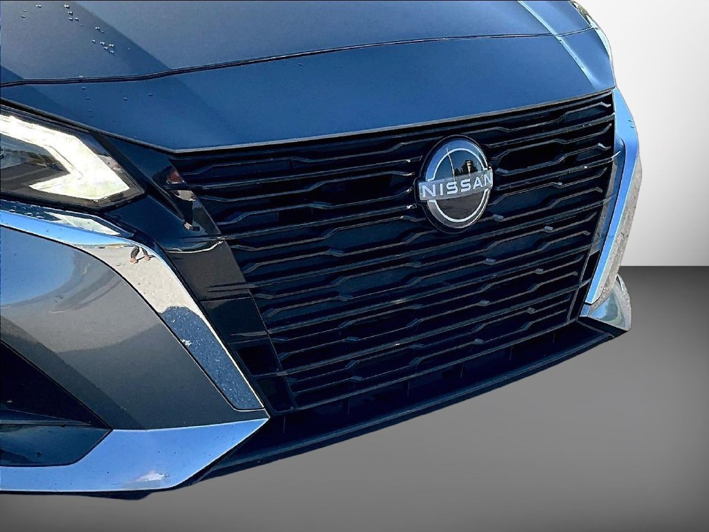Used 2025 Nissan Altima 2.5 SV FWD image 36