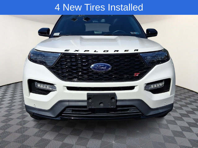 Certified 2022 Ford Explorer ST w/ Equipment Group 401A AWD/4WD image 2