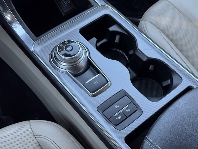 Certified 2021 Ford Edge Titanium w/ Equipment Group 301A image 21