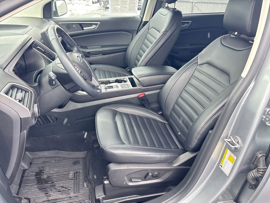 Certified 2024 Ford Edge SEL w/ Convenience Package image 9