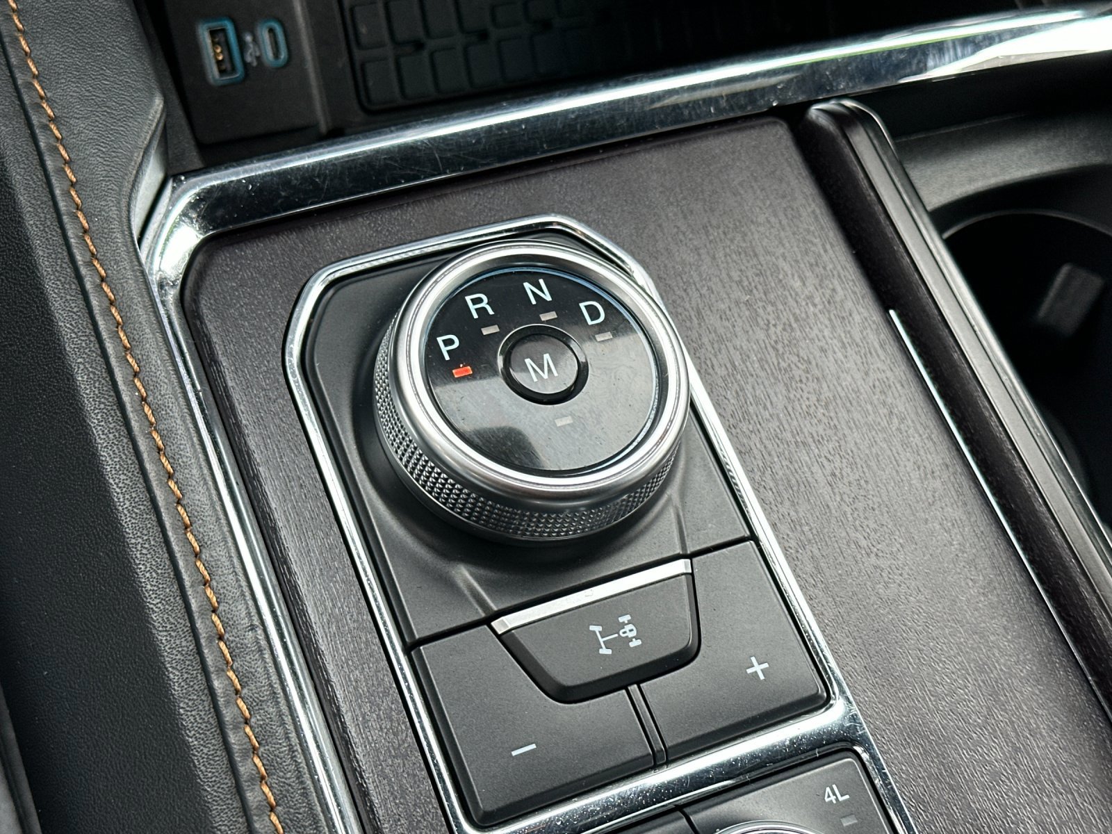 Certified 2022 Ford Expedition Max Platinum image 24