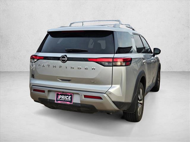 Used 2023 Nissan Pathfinder SL FWD image 5