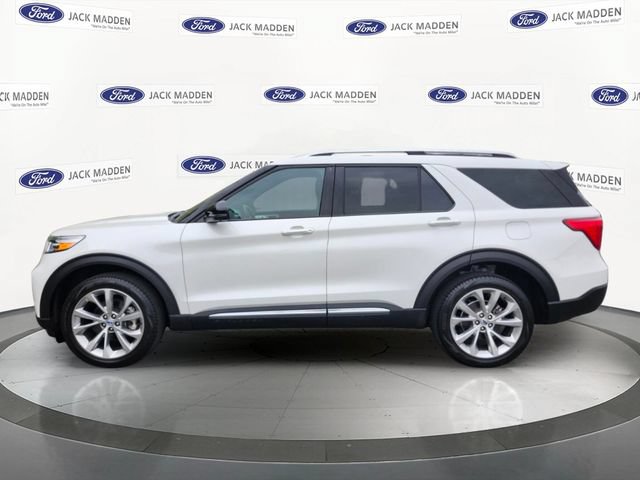 Certified 2023 Ford Explorer Platinum w/ Technology Package AWD/4WD image 2