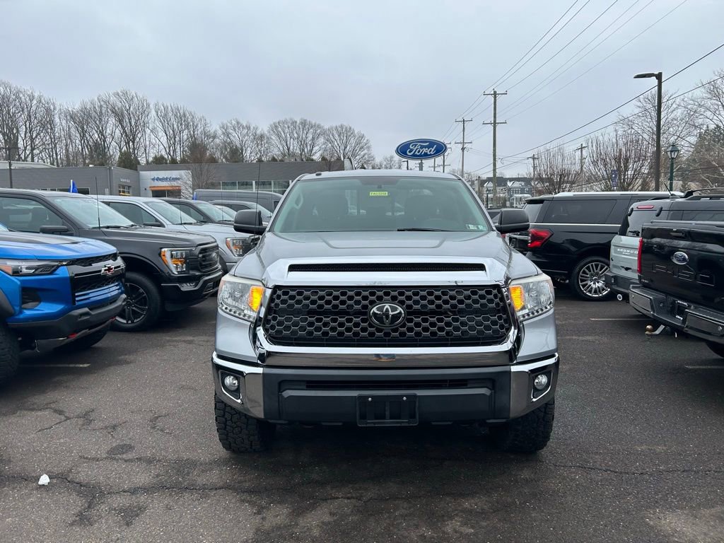 Used 2017 Toyota Tundra SR5 w/ TRD Off Road Package image 7