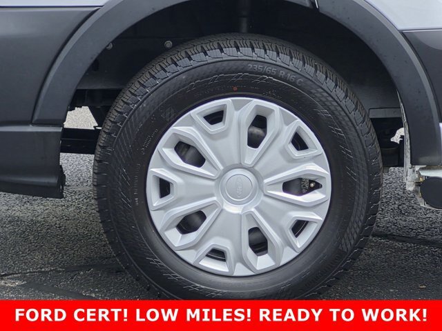 Certified 2025 Ford Transit 250 Low Roof w/ Exterior Upgrade Package RWD image 9