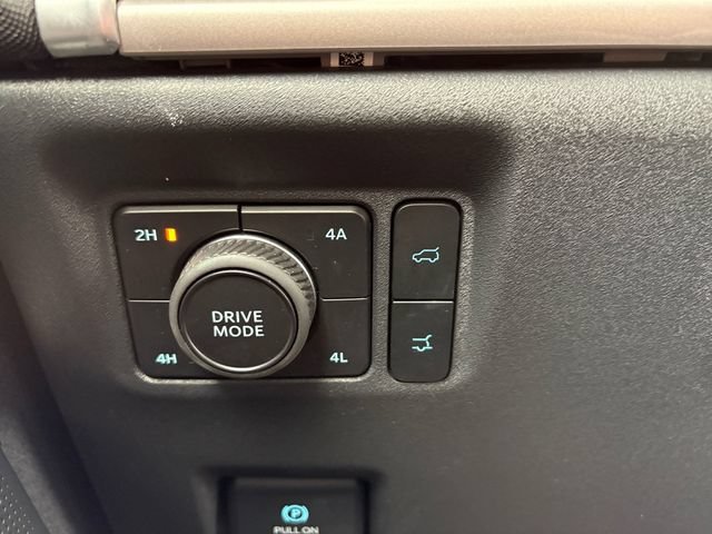Certified 2025 Ford Expedition Active AWD/4WD image 20