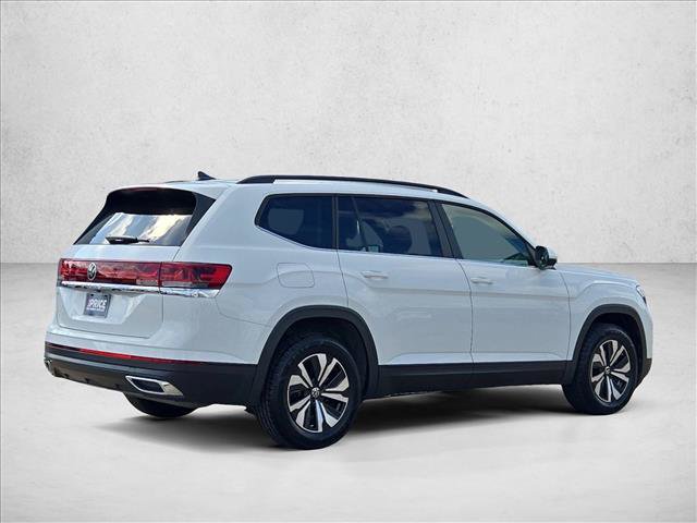 Used 2025 Volkswagen Atlas SE FWD image 5