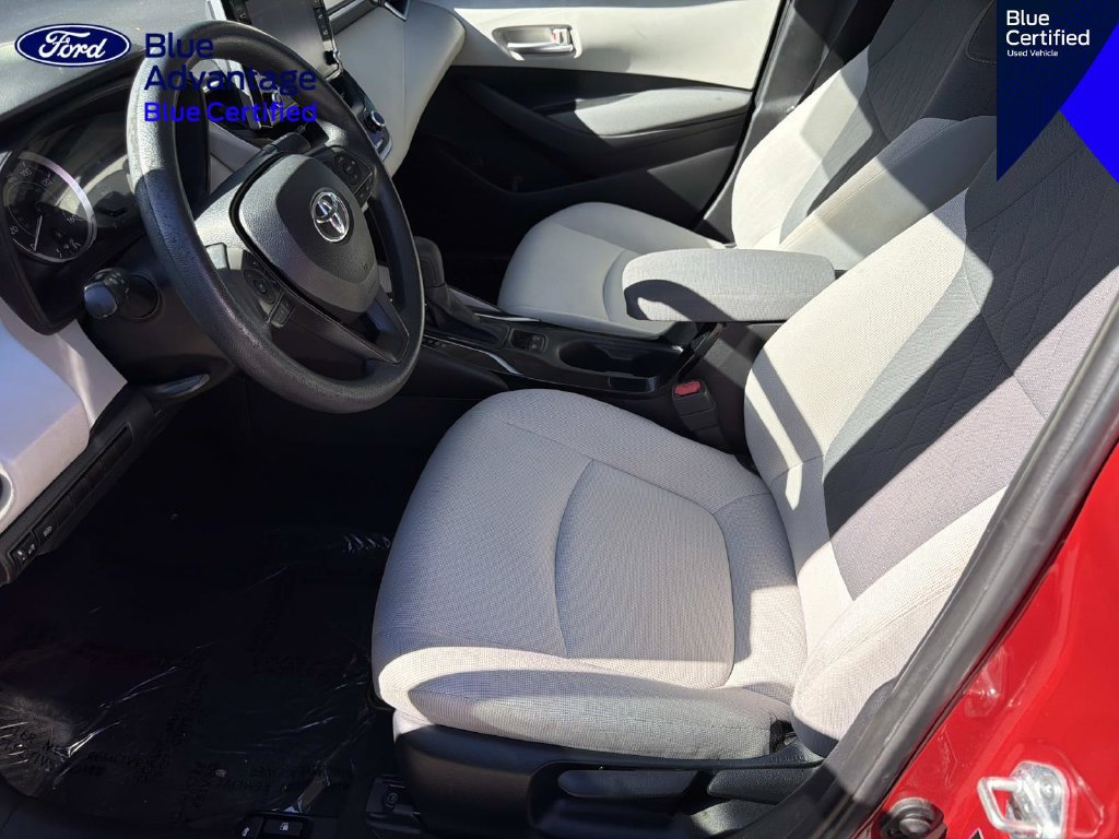 Used 2021 Toyota Corolla LE w/ Carpet Mat Package (TMS) FWD image 17