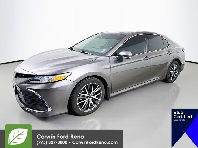Used 2023 Toyota Camry XLE w/ Navigation Package image 4