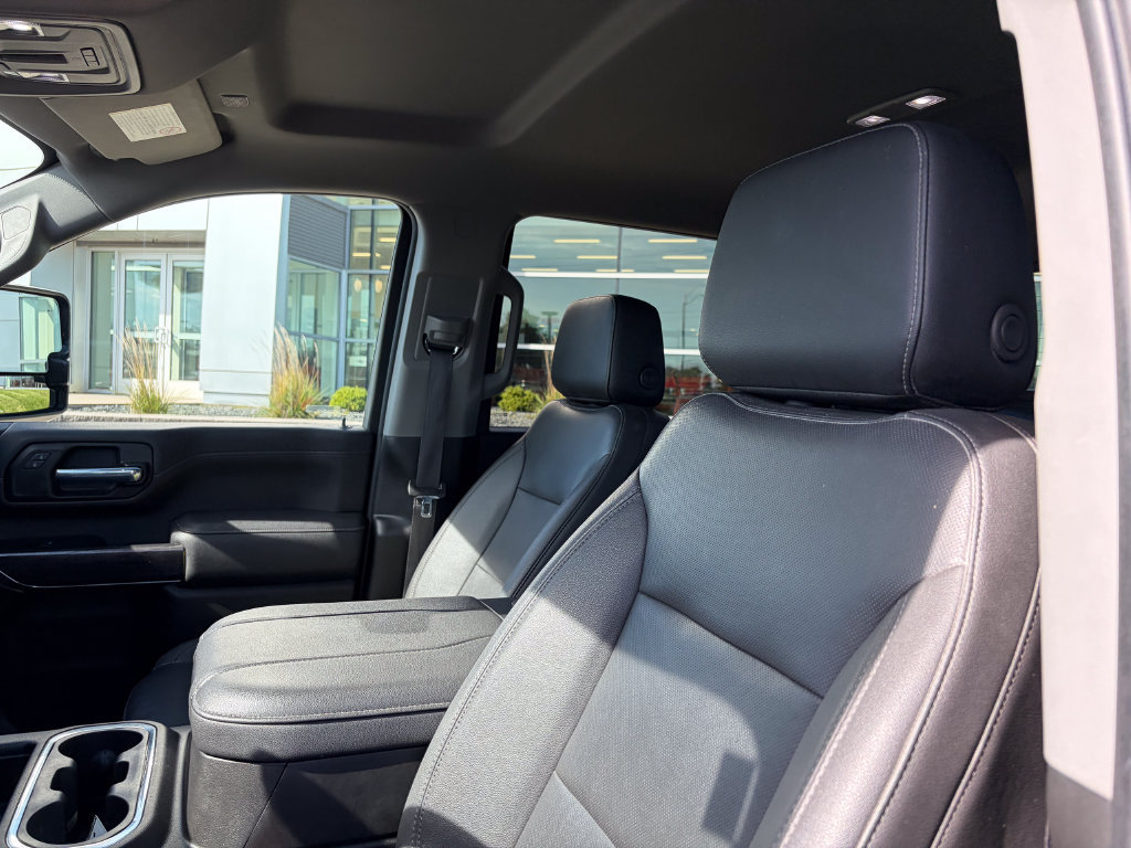 Used 2023 Chevrolet Silverado 2500 LTZ w/ LTZ Plus Package AWD/4WD image 10