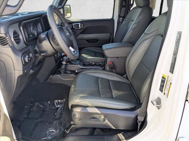Used 2024 Jeep Wrangler High Altitude image 14
