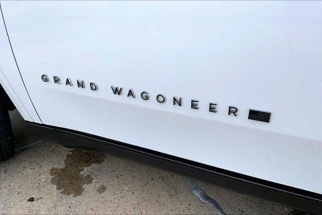 Used 2024 Jeep Grand Wagoneer L Series III w/ Quick Order Packagew 28T AWD/4WD image 10