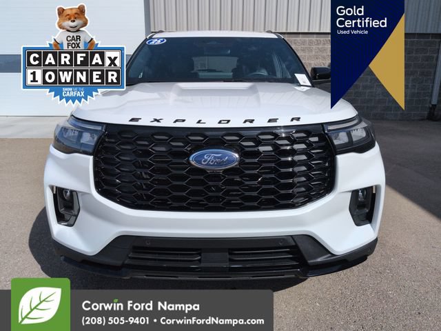 Certified 2025 Ford Explorer ST-Line w/ ST-Line Street Pack AWD/4WD image 10