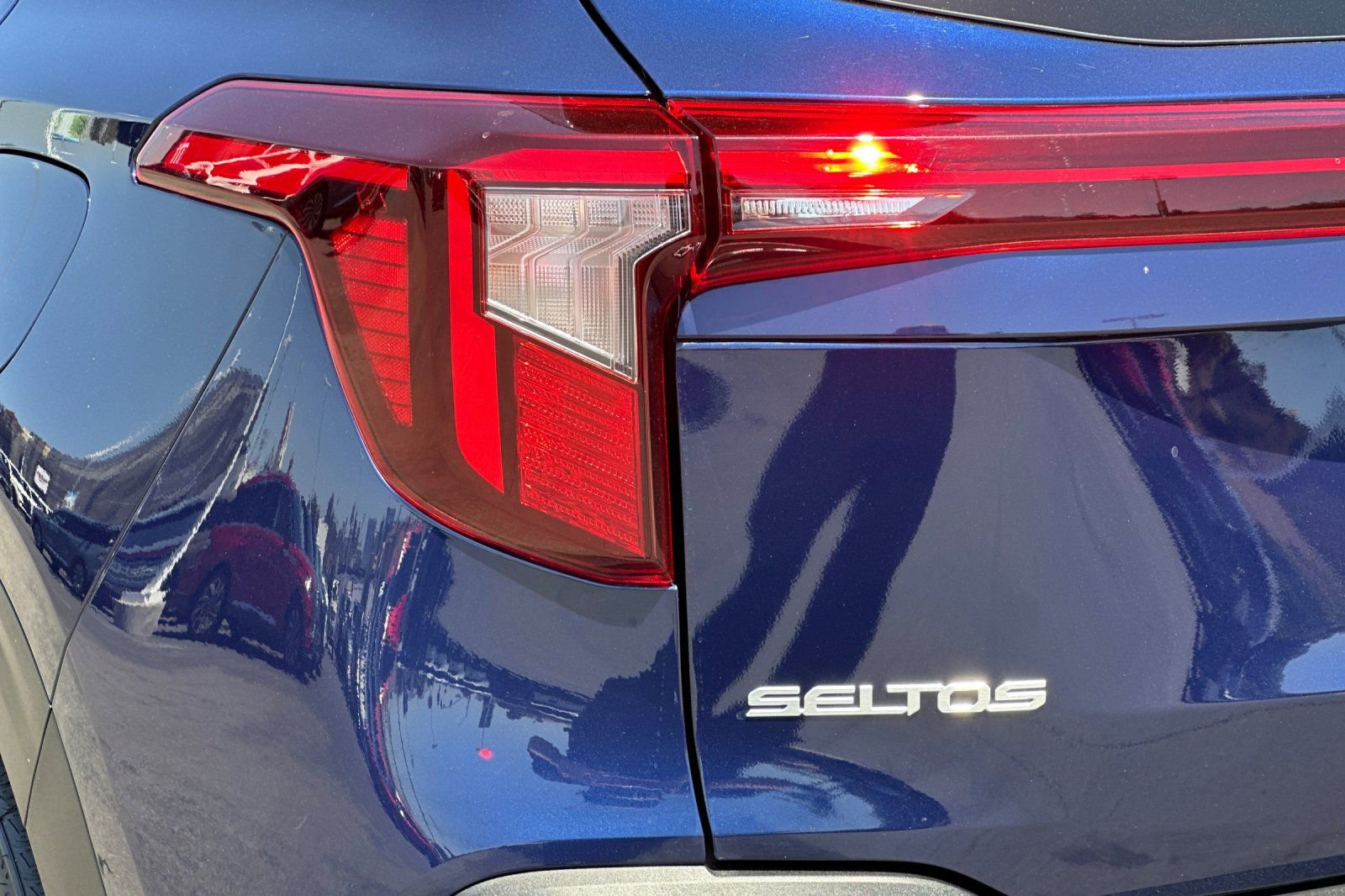 Used 2026 Kia Seltos LX AWD/4WD image 25