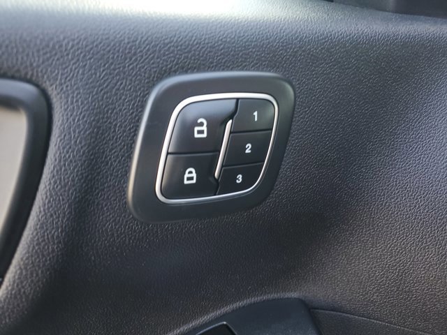 Certified 2023 Ford Escape ST-Line Elite w/ Premium Technology Package image 18