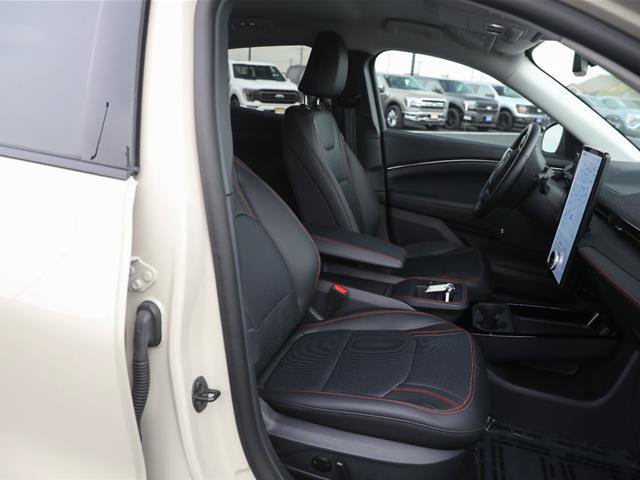 Certified 2025 Ford Mustang Mach-E Premium w/ Sport Appearance Package AWD/4WD image 31