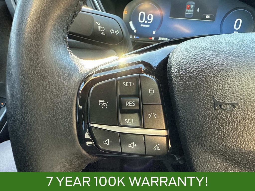 Certified 2023 Ford Escape Platinum w/ Premium Technology Package image 30