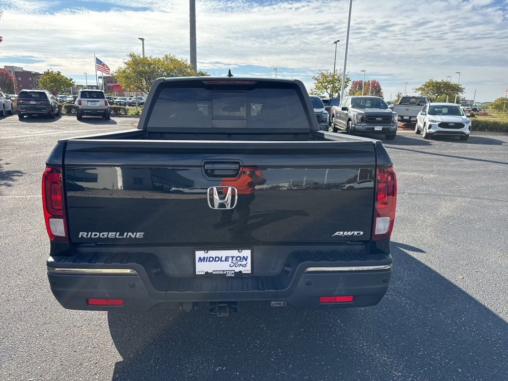Used 2020 Honda Ridgeline Black Edition image 6