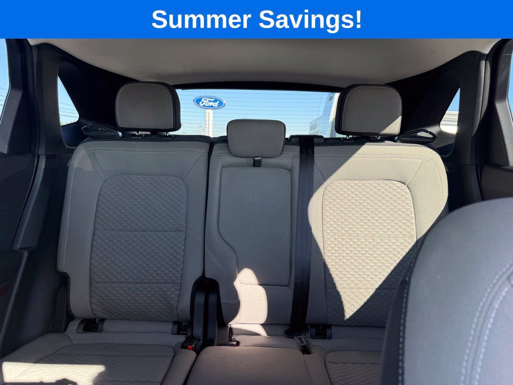 Certified 2022 Ford Escape SE w/ SE Sport Appearance Package AWD/4WD image 35