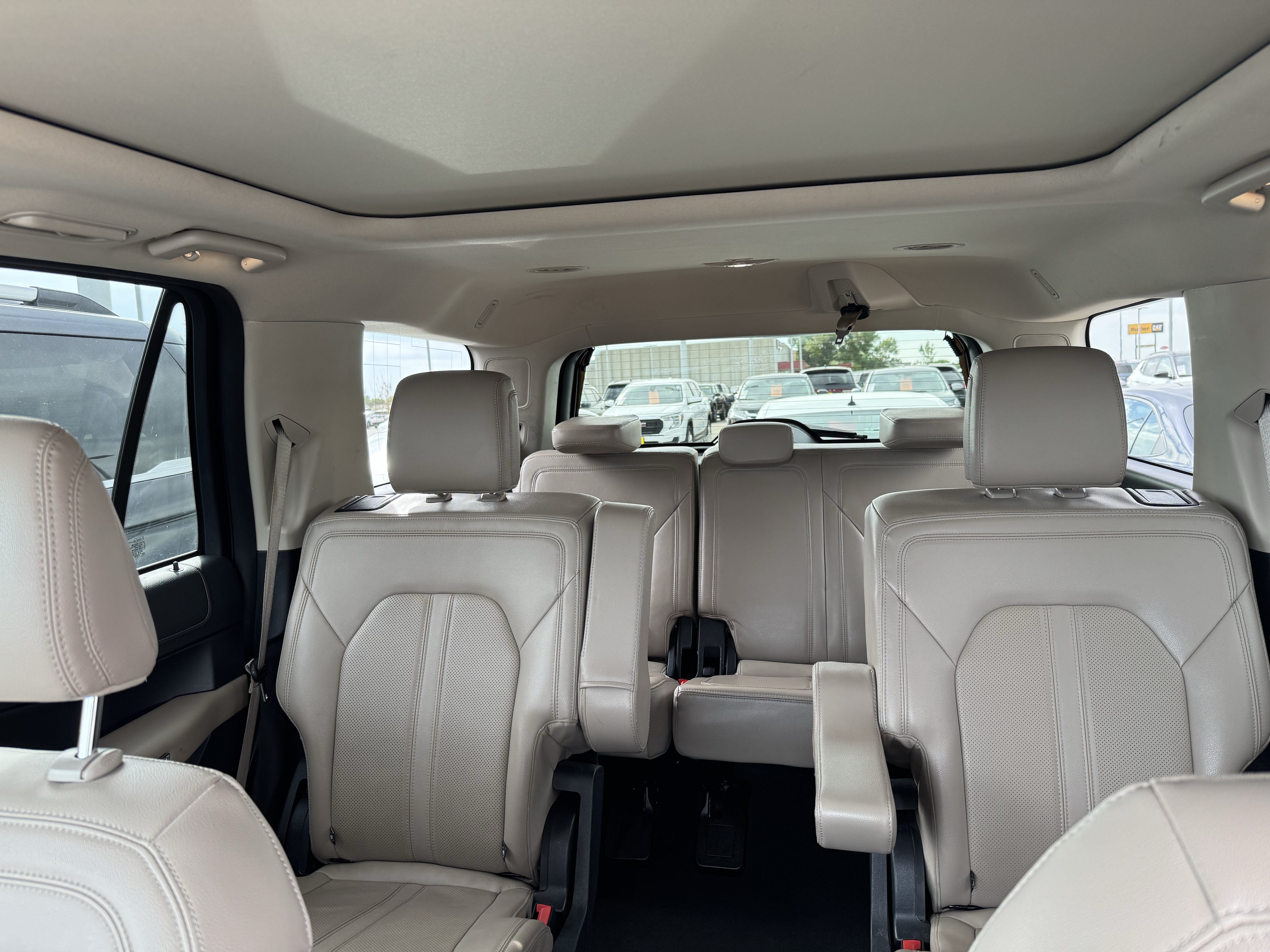 Certified 2024 Ford Expedition Limited AWD/4WD image 20