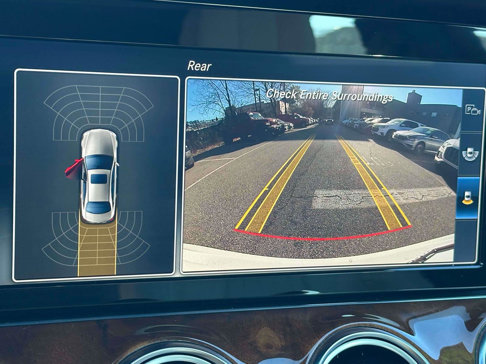 Used 2017 Mercedes-Benz E 300 E 300 image 28