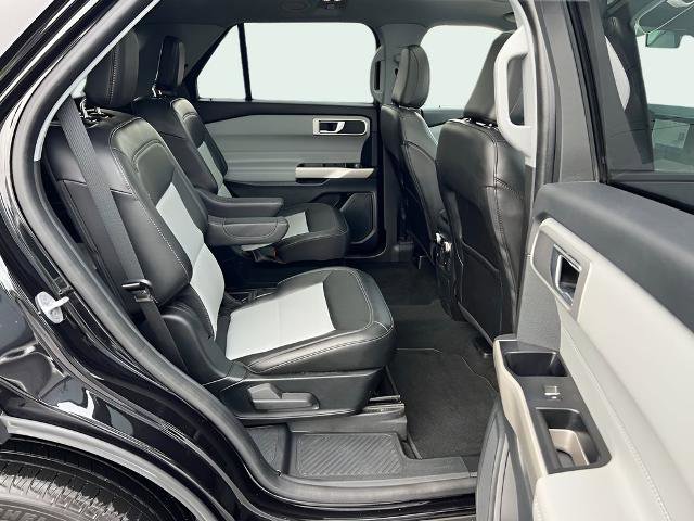 Certified 2023 Ford Explorer XLT w/ Equipment Group 202A AWD/4WD image 20