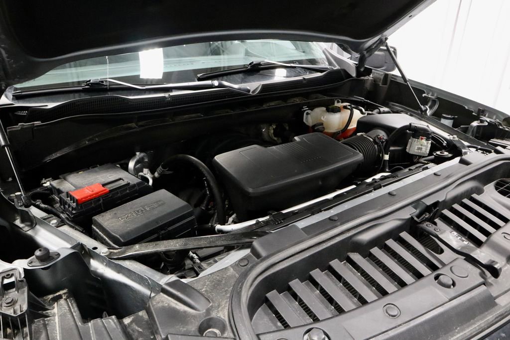 Used 2025 Chevrolet Silverado 1500 LT Trail Boss w/ Convenience Package II image 17