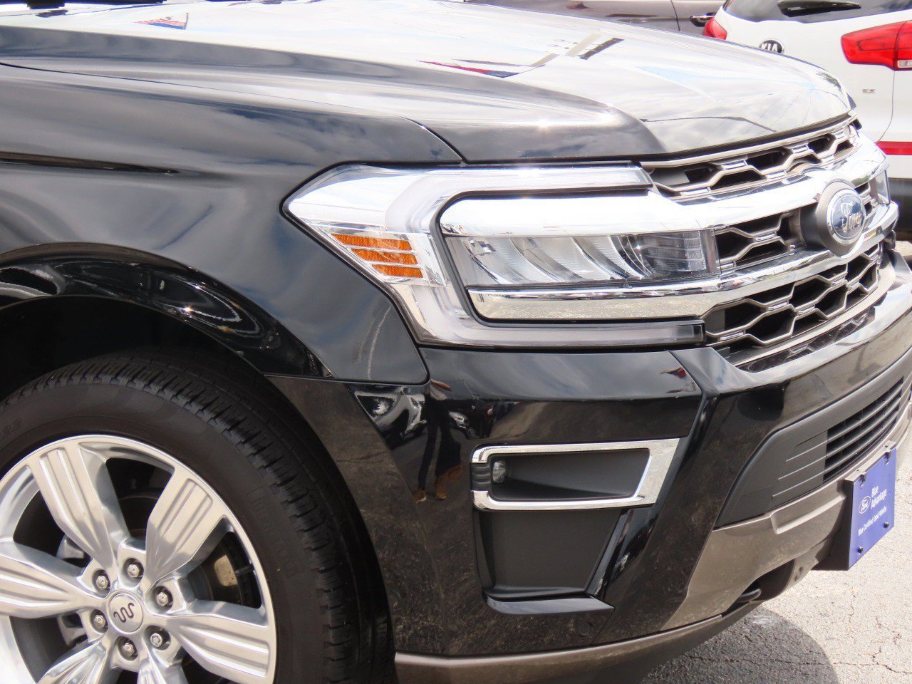 Certified 2024 Ford Expedition King Ranch AWD/4WD image 10
