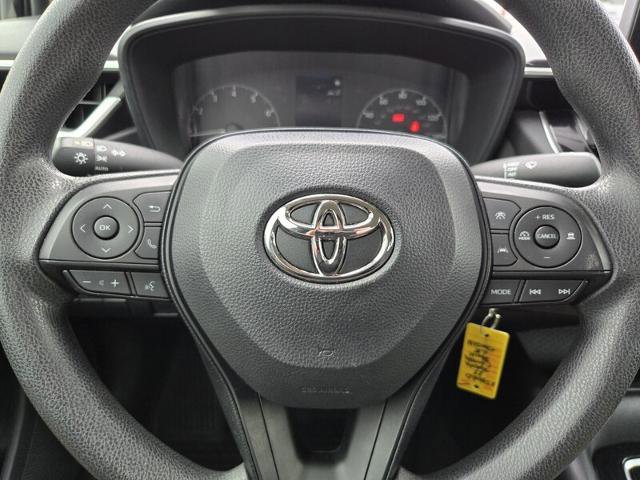 Used 2023 Toyota Corolla LE image 26