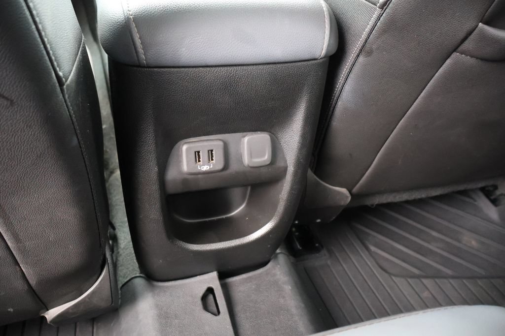 Used 2021 Chevrolet Colorado Z71 AWD/4WD image 29