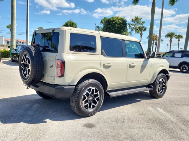 Certified 2025 Ford Bronco Outer Banks AWD/4WD image 7