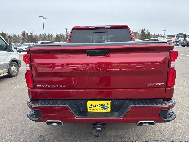 Used 2024 Chevrolet Silverado 1500 RST image 3