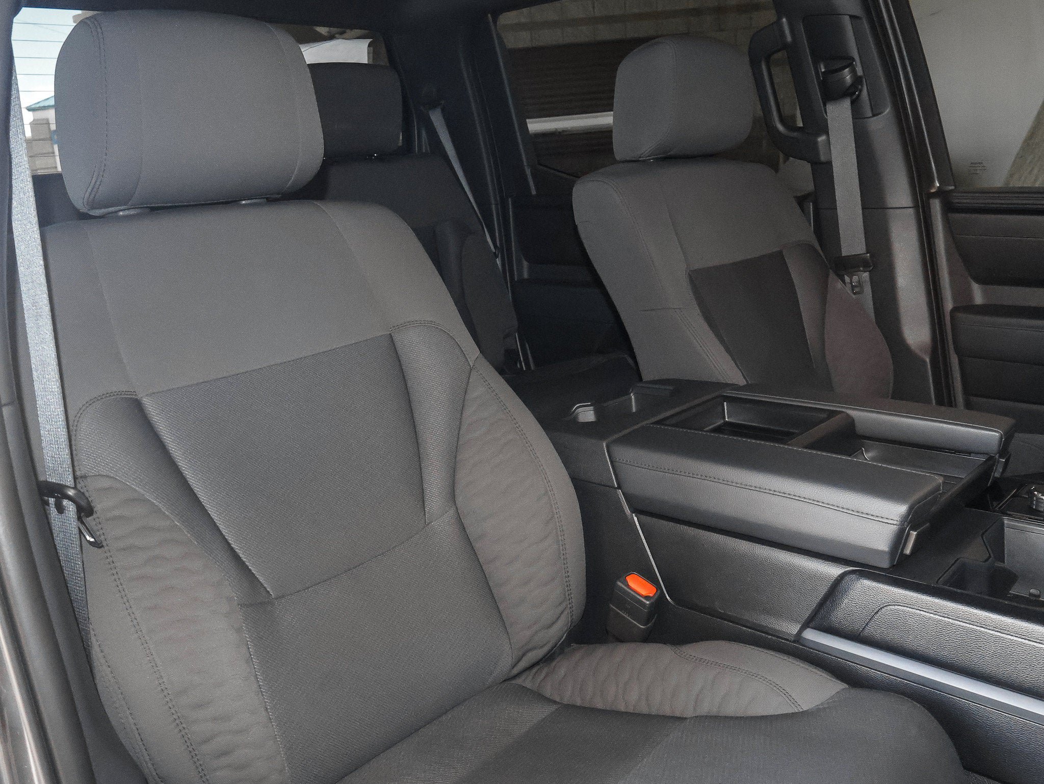 Used 2025 Toyota Tundra SR5 w/ SR5 Convenience Package AWD/4WD image 41