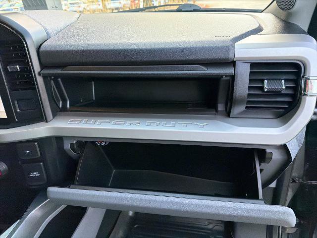 Certified 2024 Ford F350 XLT w/ XLT Premium Package AWD/4WD image 10