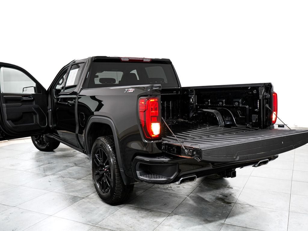 Used 2025 GMC Sierra 1500 Elevation w/ X31 Off-Road Package AWD/4WD image 15
