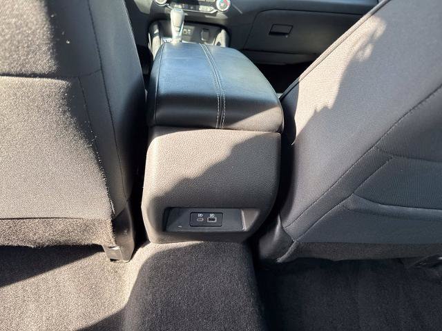 Used 2025 Nissan Altima 2.5 SV FWD image 32