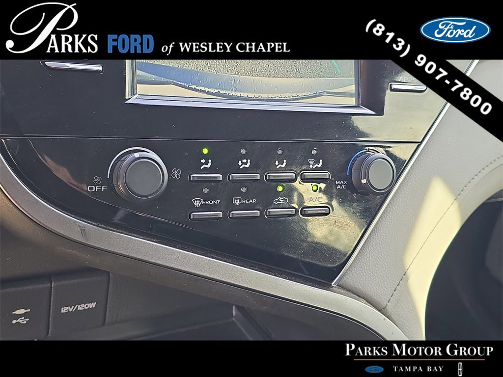 Used 2018 Toyota Camry L image 22